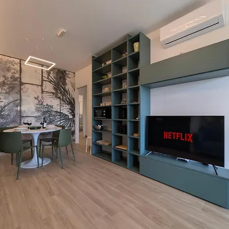 Apartment Design Ac Wifi Patio Esterno 5 Min Dal Mare